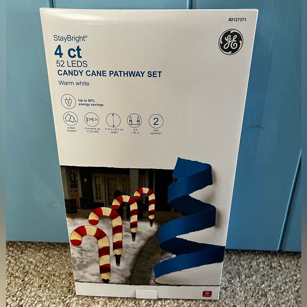 GE 4-ct Staybright LED Candy‎ Cane Pathway Markers